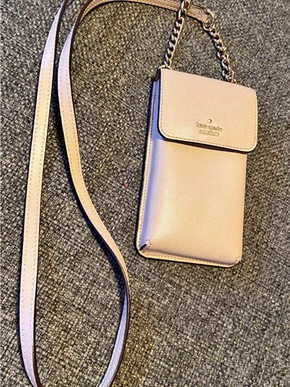 kate spade Blush Pink Pebbled Leather Crossbody Phone Pouch with Chain